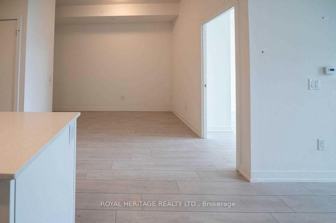 55 Duke Street Unit 213 photo 6