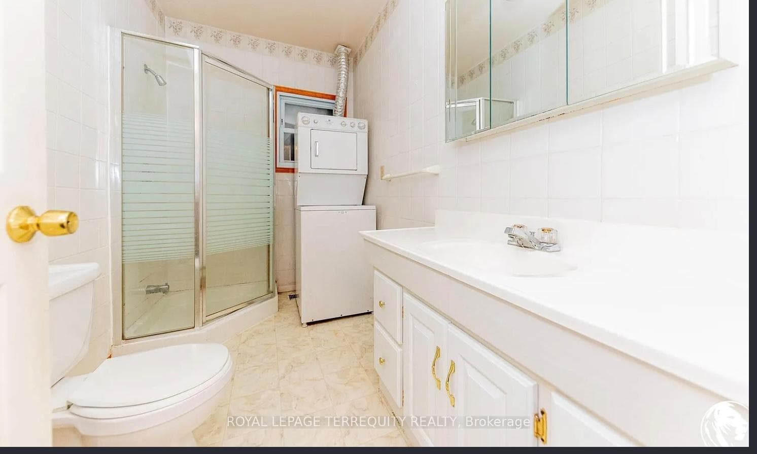 252 Bloor Street photo 4