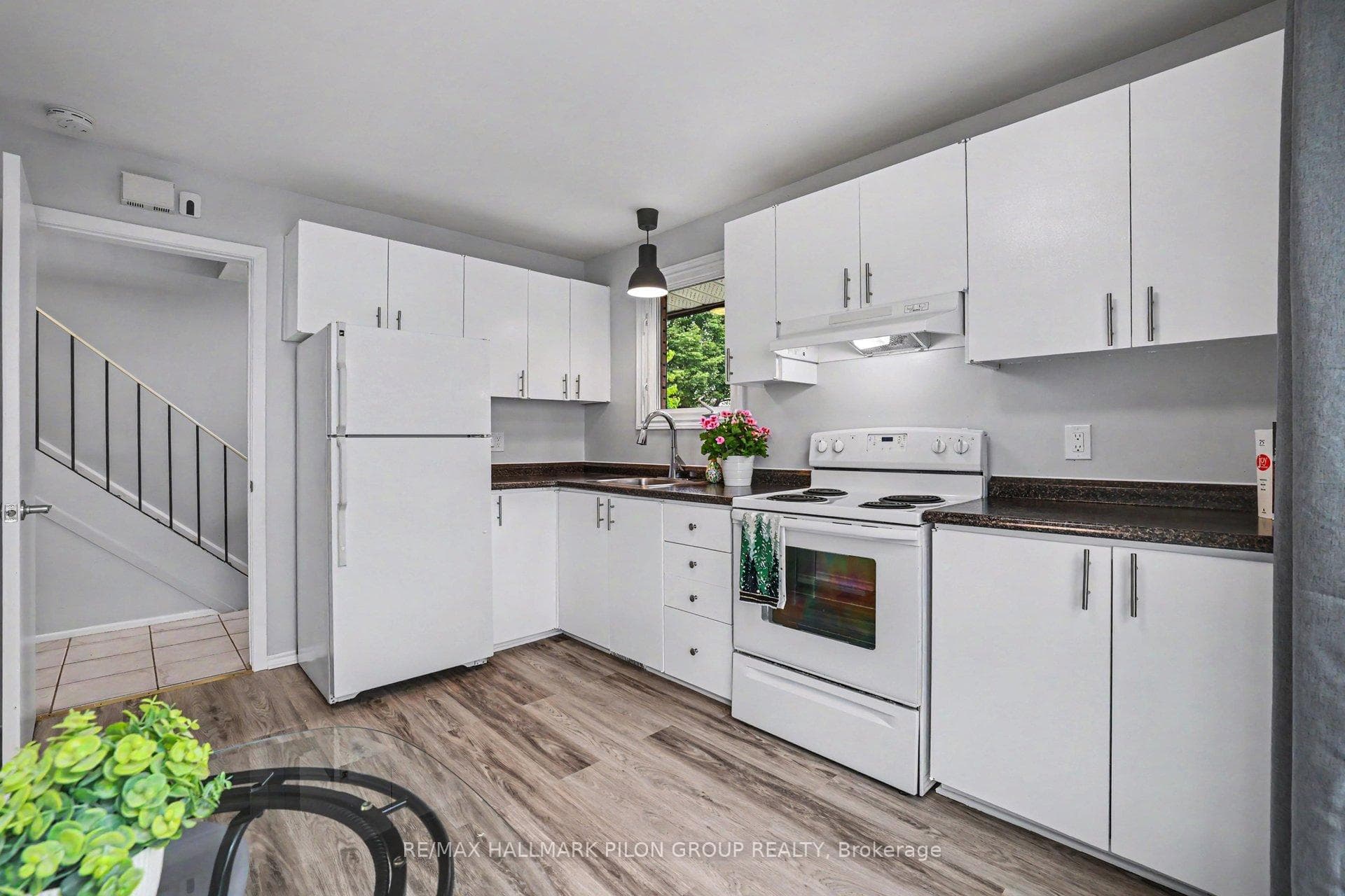2210 Loyola Avenue Unit 70 photo 8