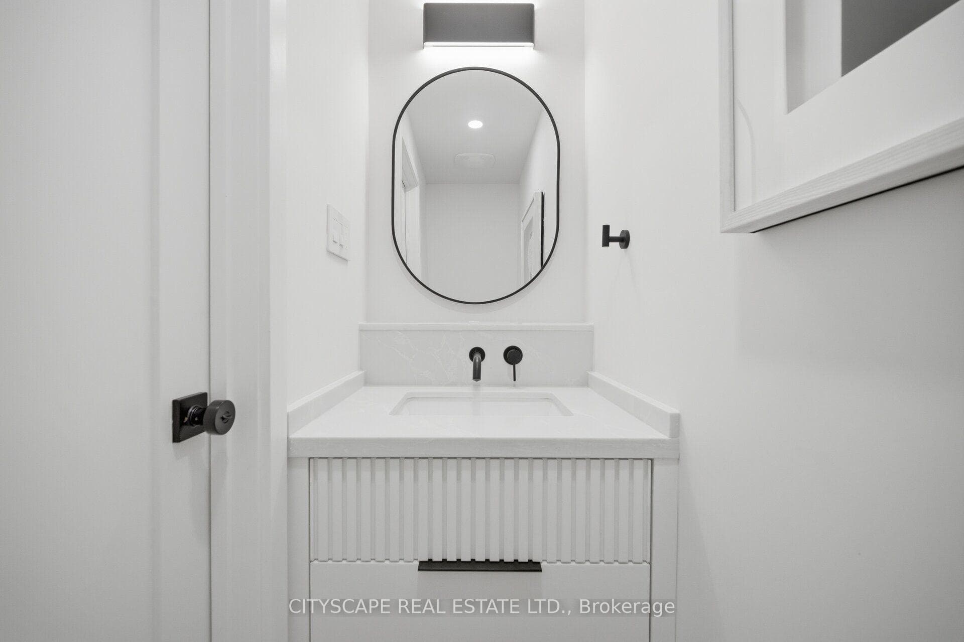 10B Holmstead Avenue photo 20