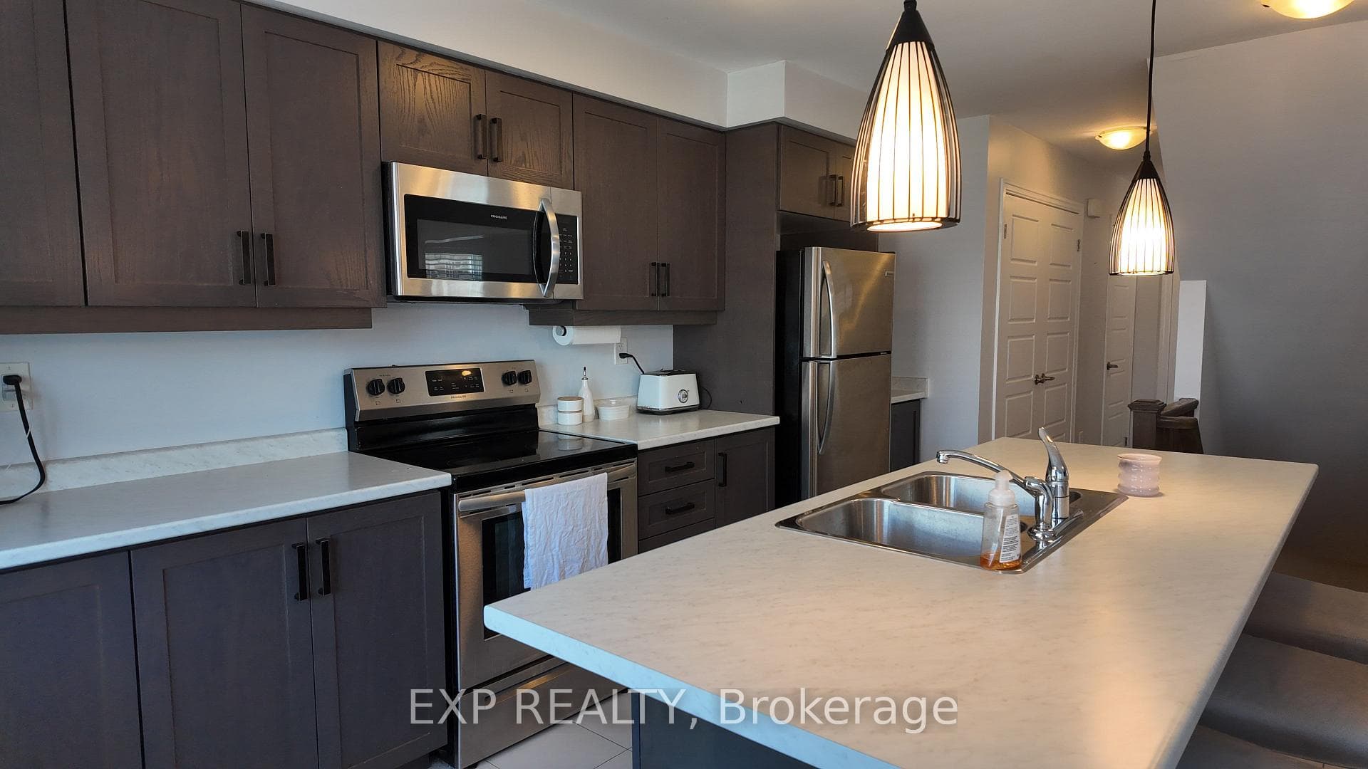 22 Spring Creek Drive Unit 64 photo 6