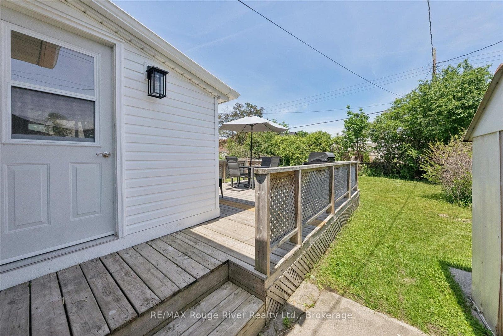 542 O'connell Road photo 26