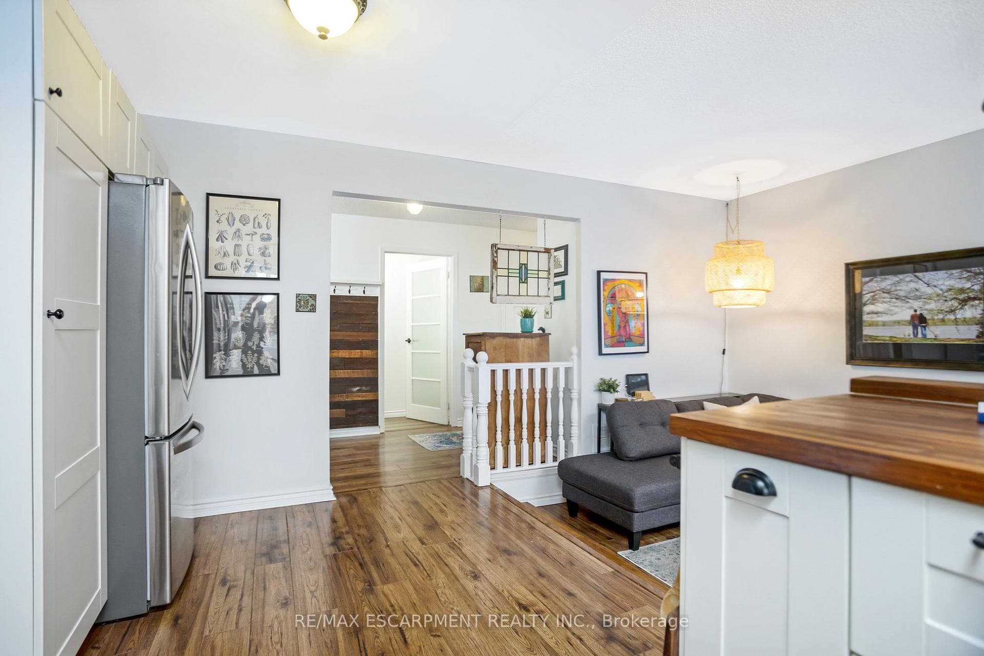 461 Bell Street photo 11