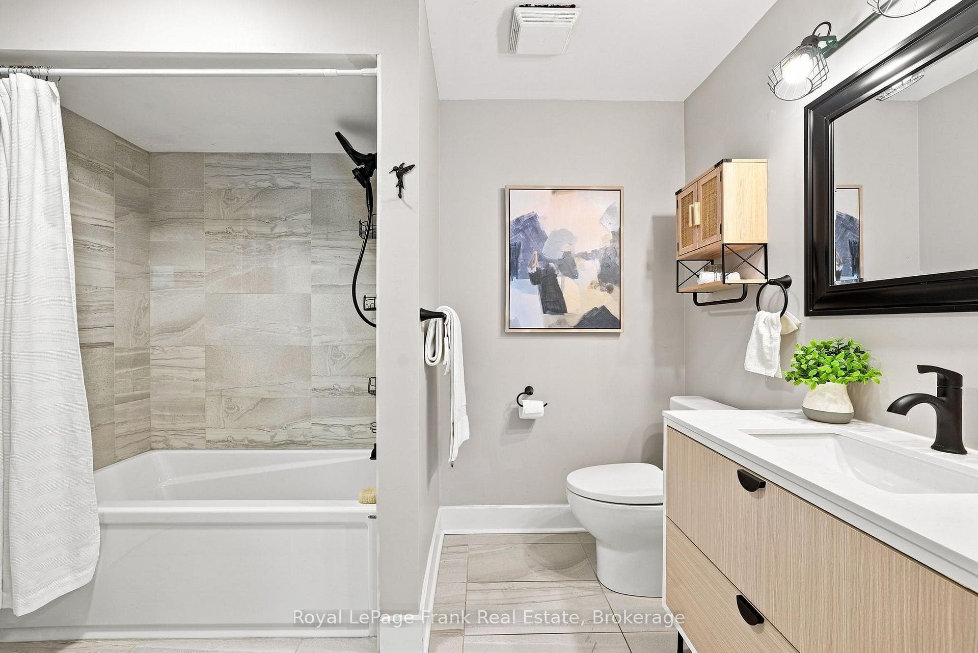 92 Tremount Street photo 26