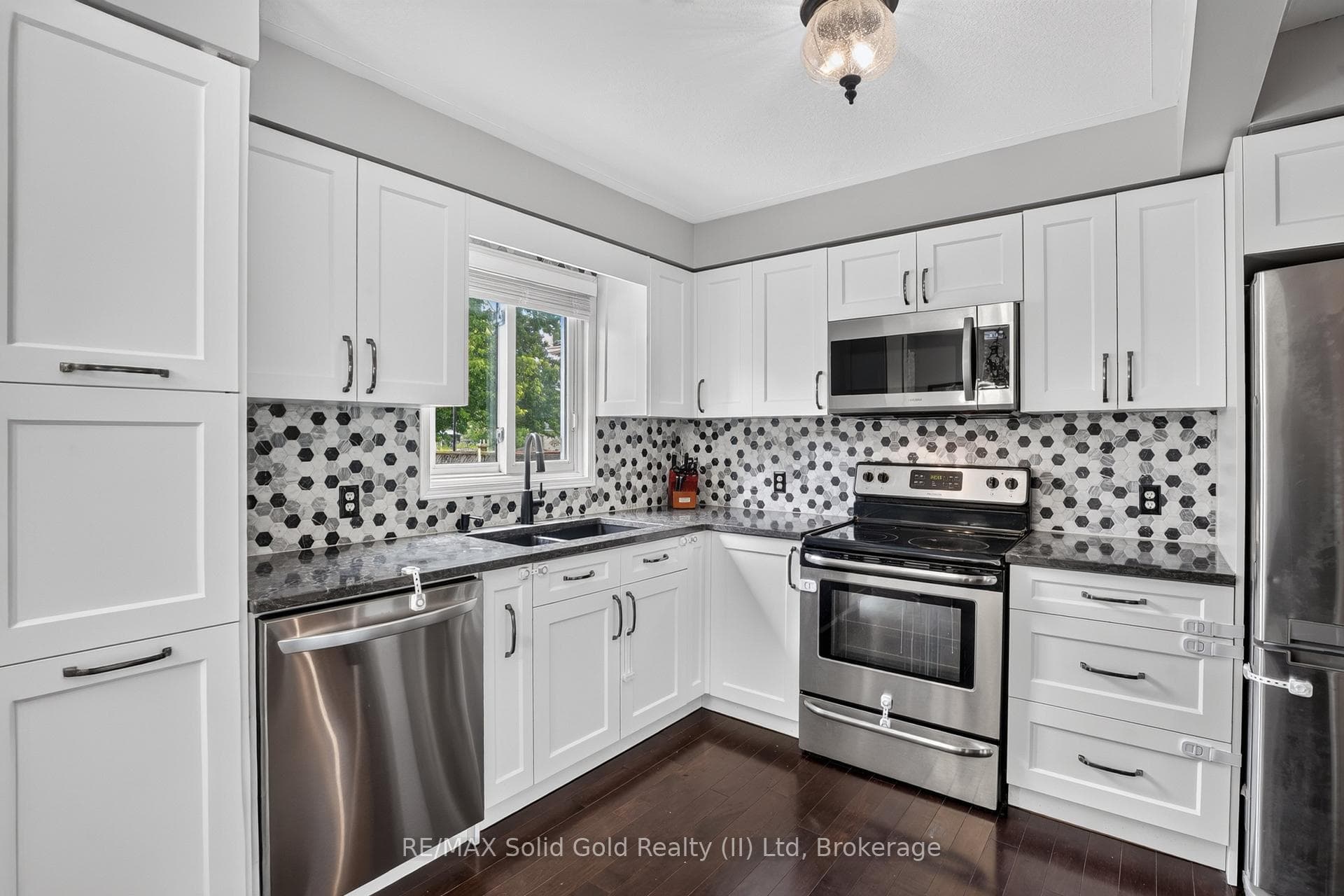 149 Snyders Road Unit 23 photo 10