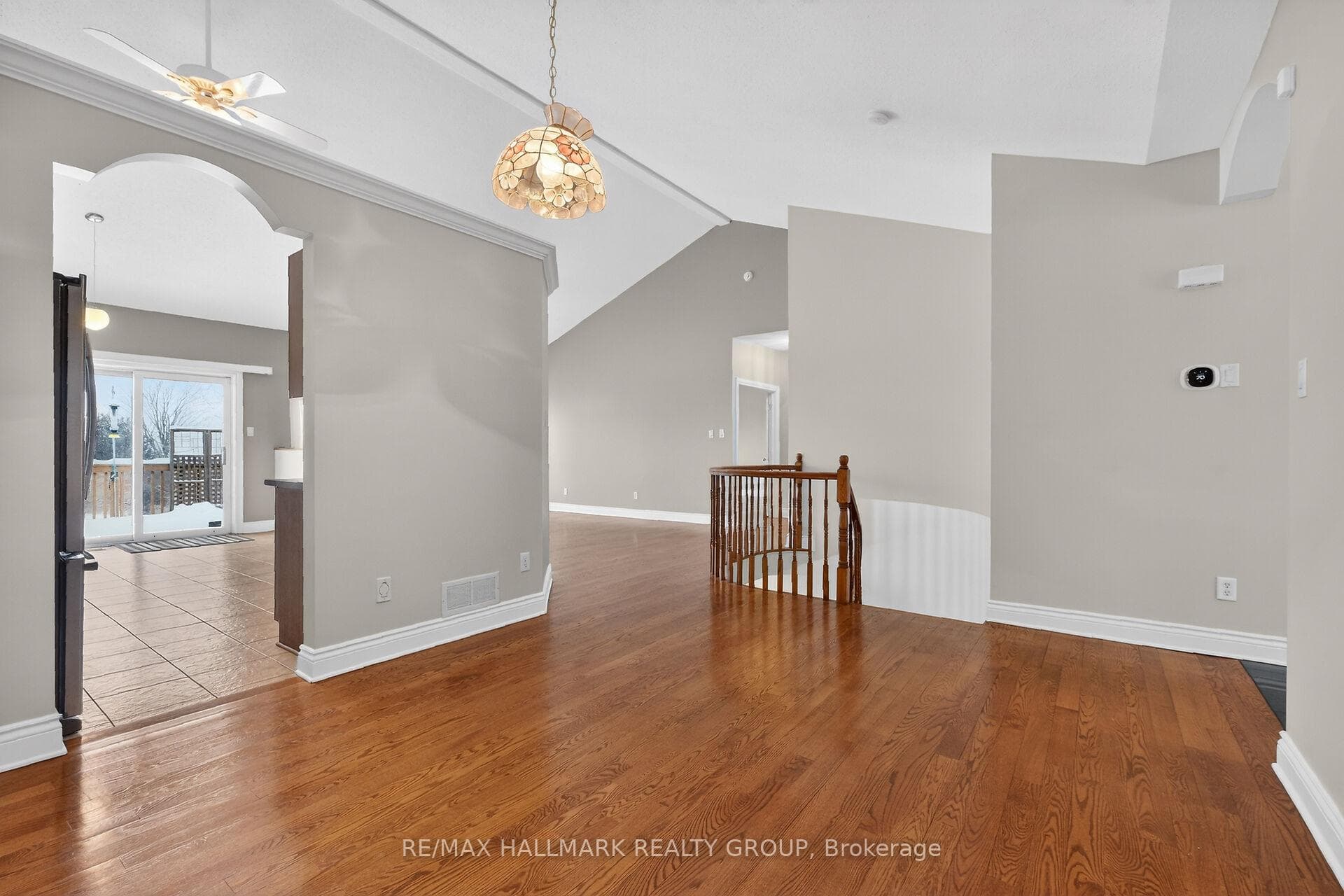 19 Foulis Crescent Unit Main Floor only photo 14