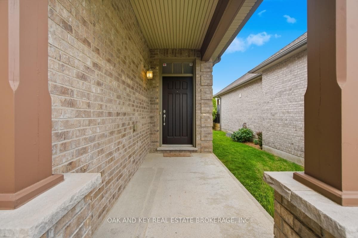 3278 COLONEL TALBOT Road Unit 73 photo 3