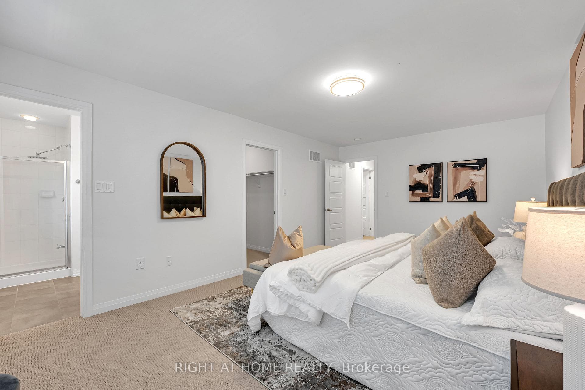 59 Henry Crescent photo 27
