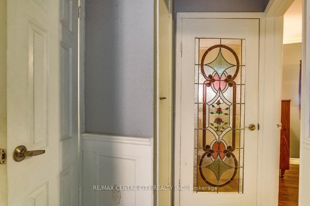 473 Second Street photo 26