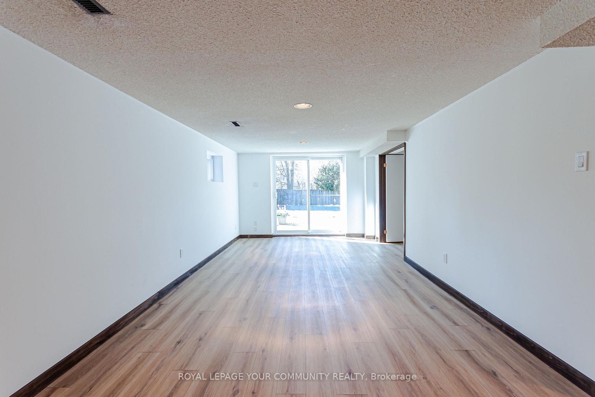 30 Donnamora Crescent photo 11