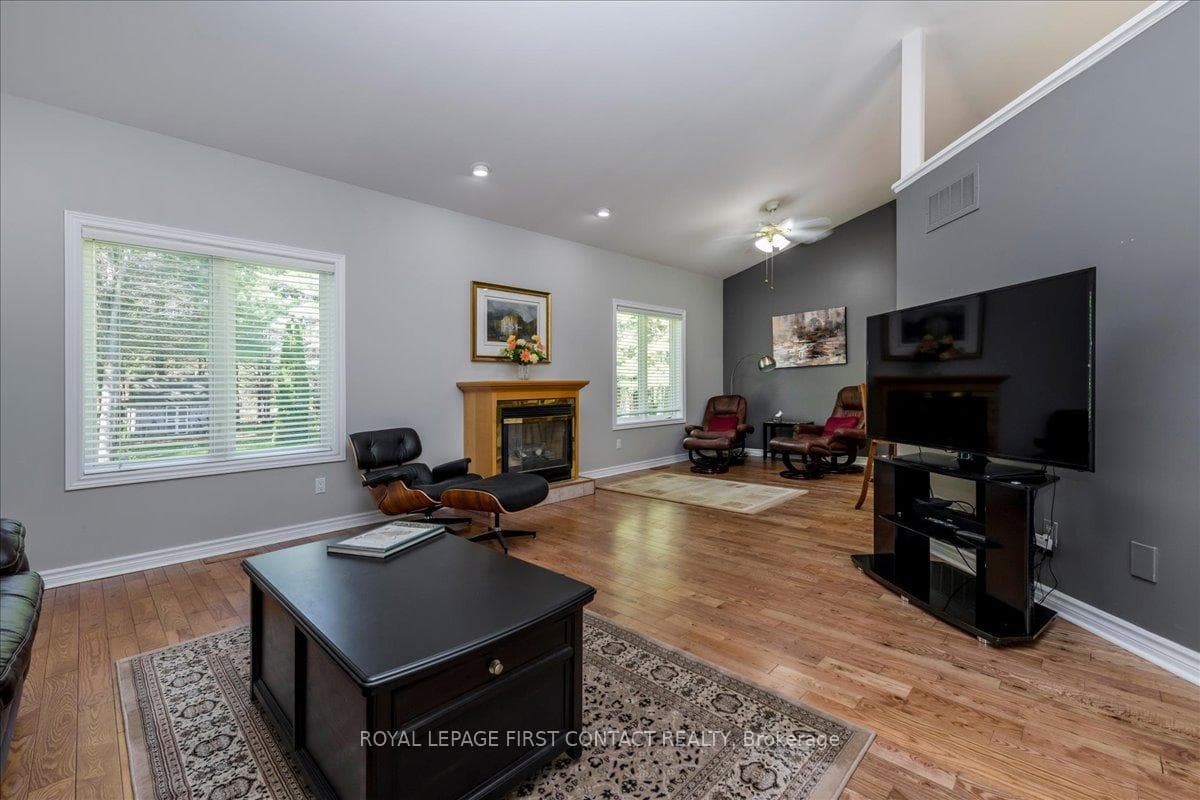 Great Rm/Dining Rm