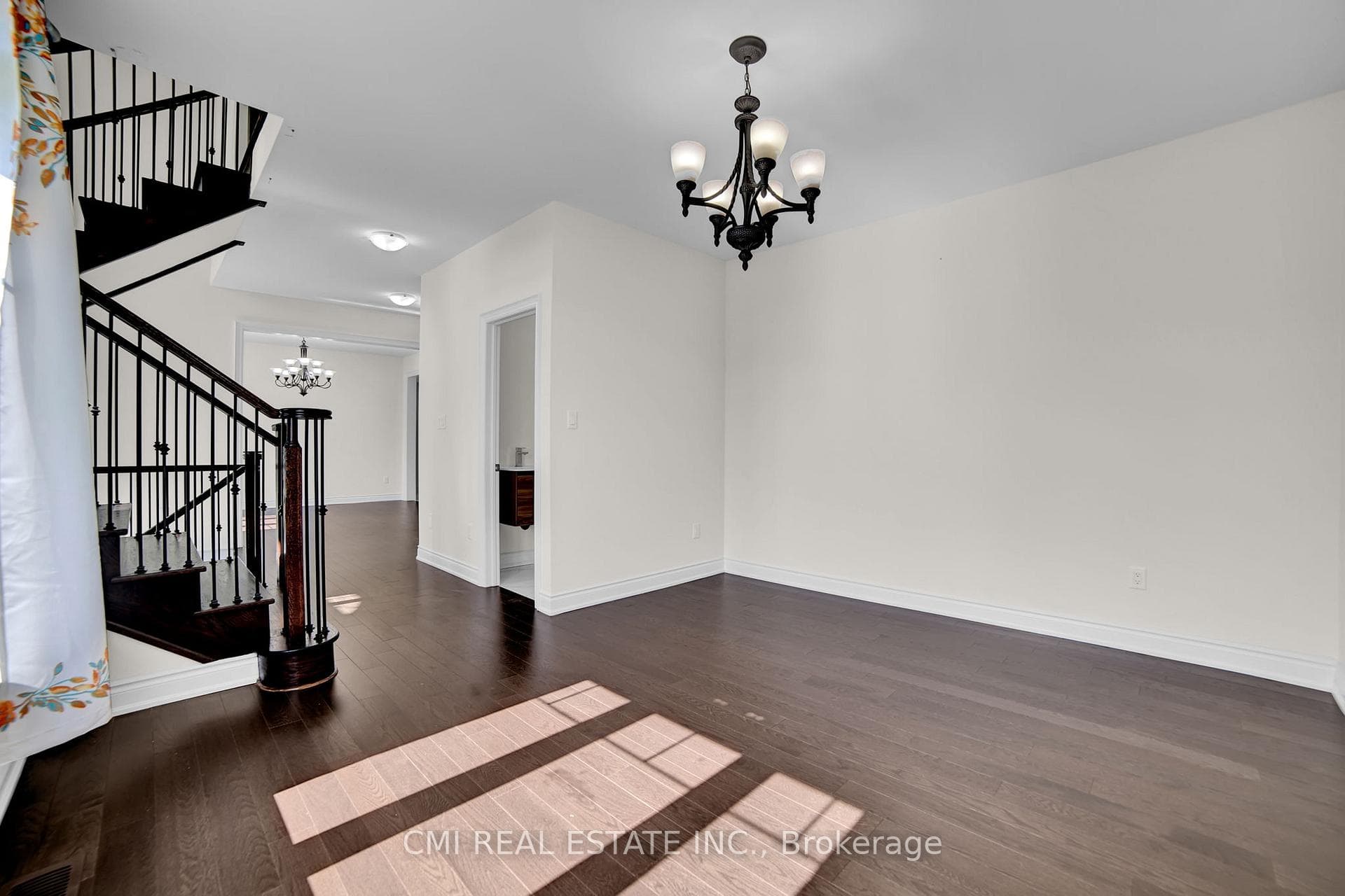 22 Birchwood Lane photo 10