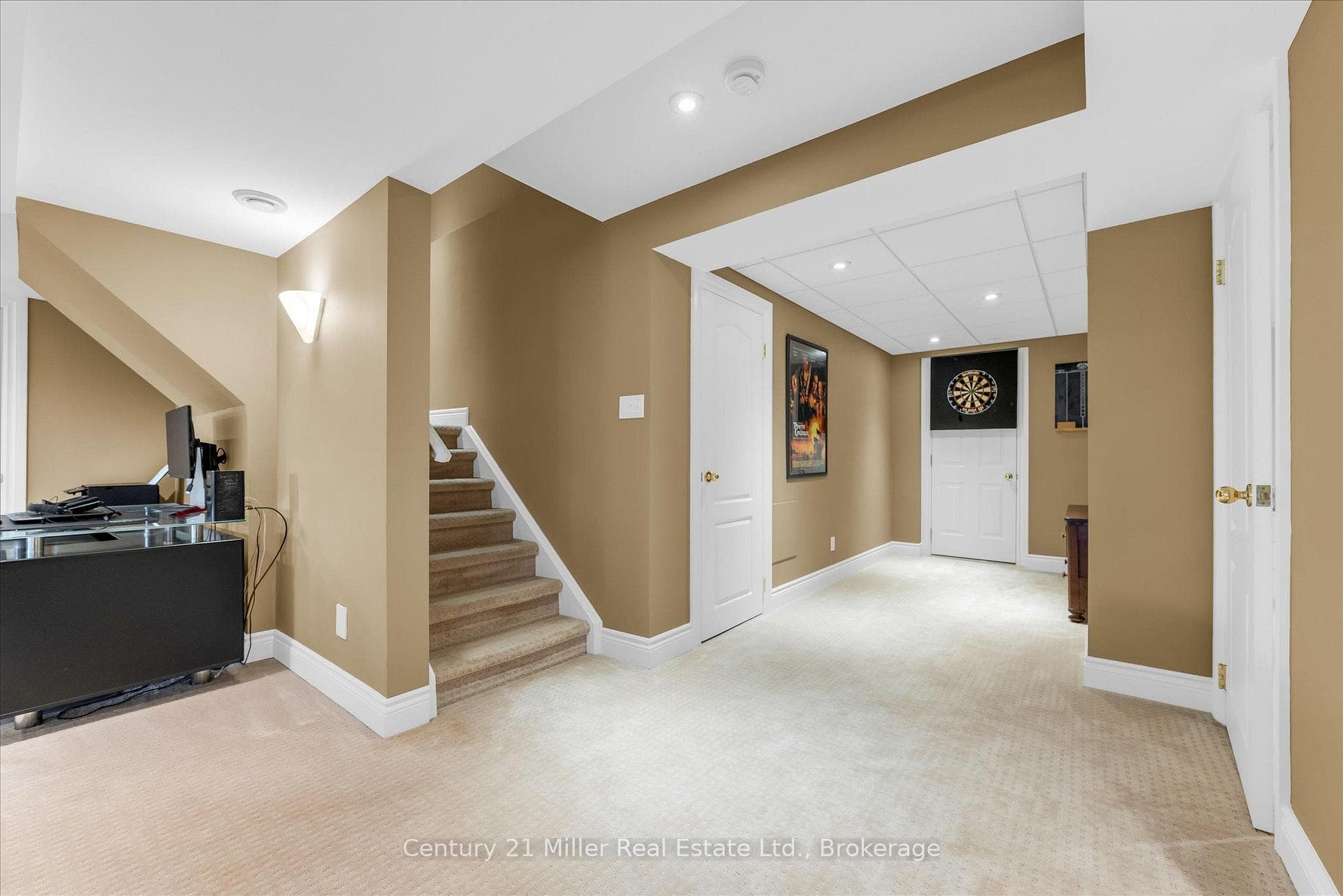 1539 Bayshire Drive photo 38