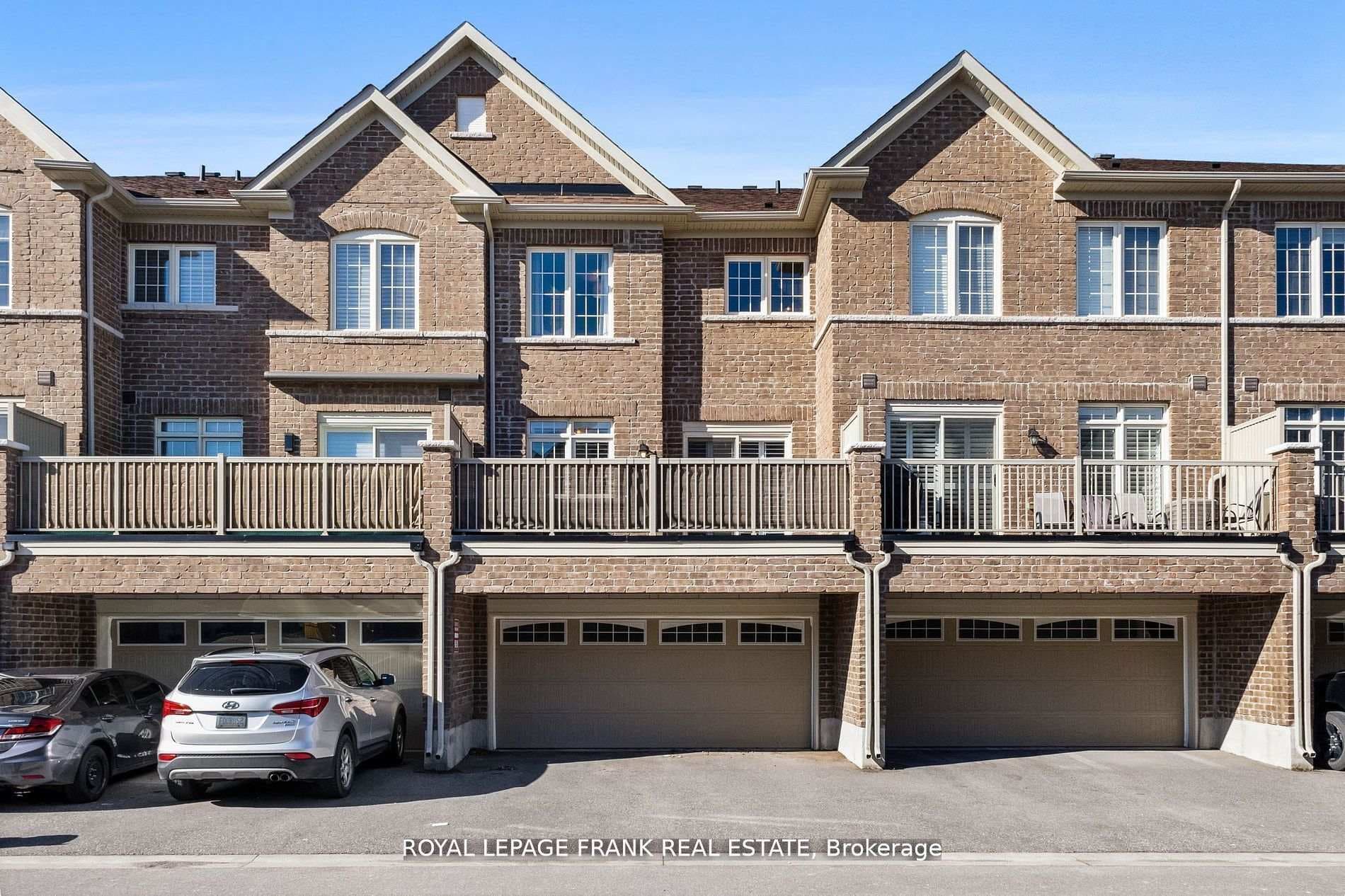 37 Donald Powell Crescent photo 1