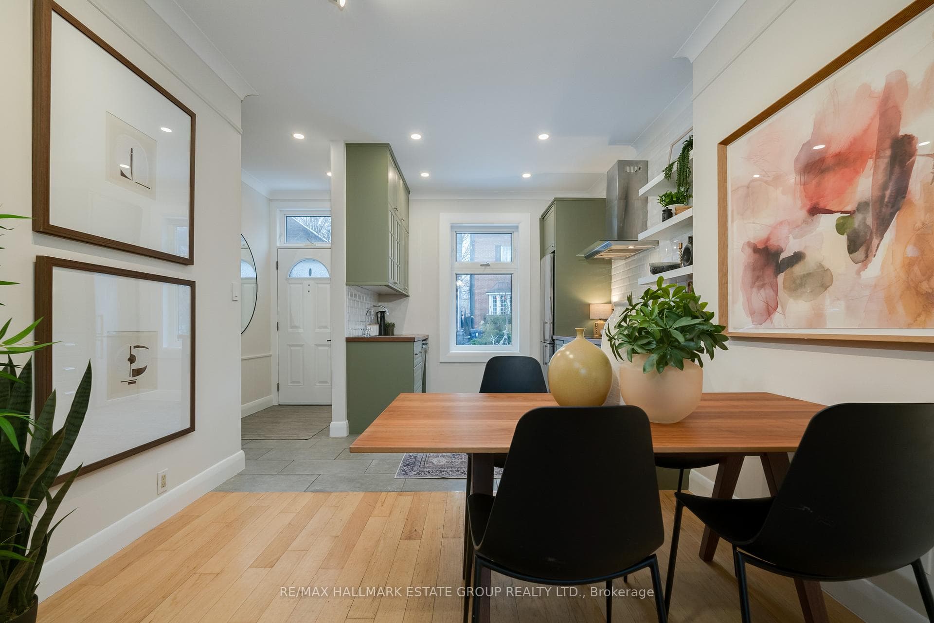 33 Austin Avenue photo 9