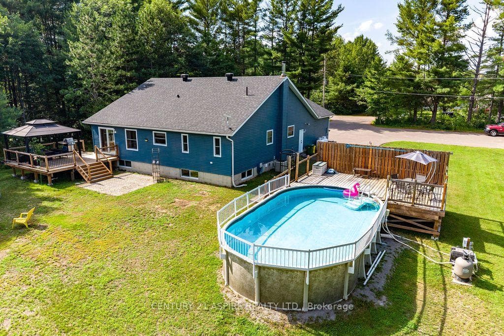 48 Plum Tree Lane photo 8