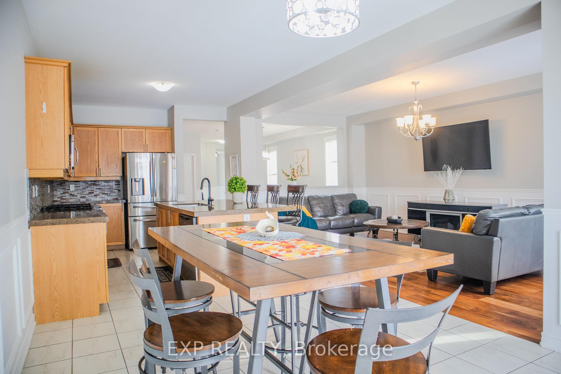 13 Sasco Way photo 10