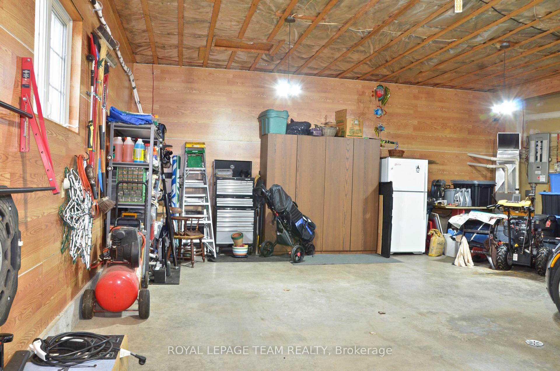 11708 Breezewood Avenue photo 28