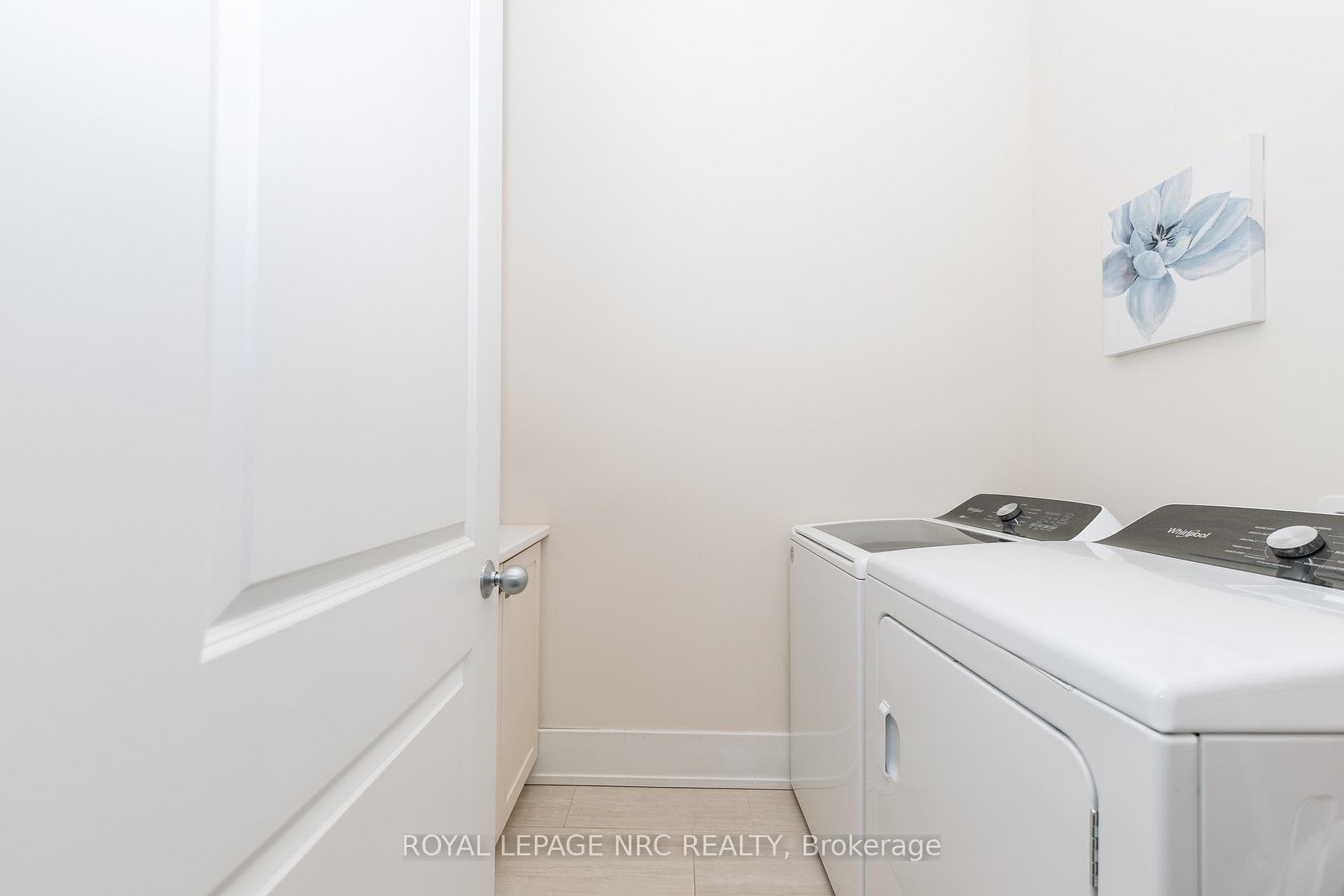 97 BROCK Street photo 28