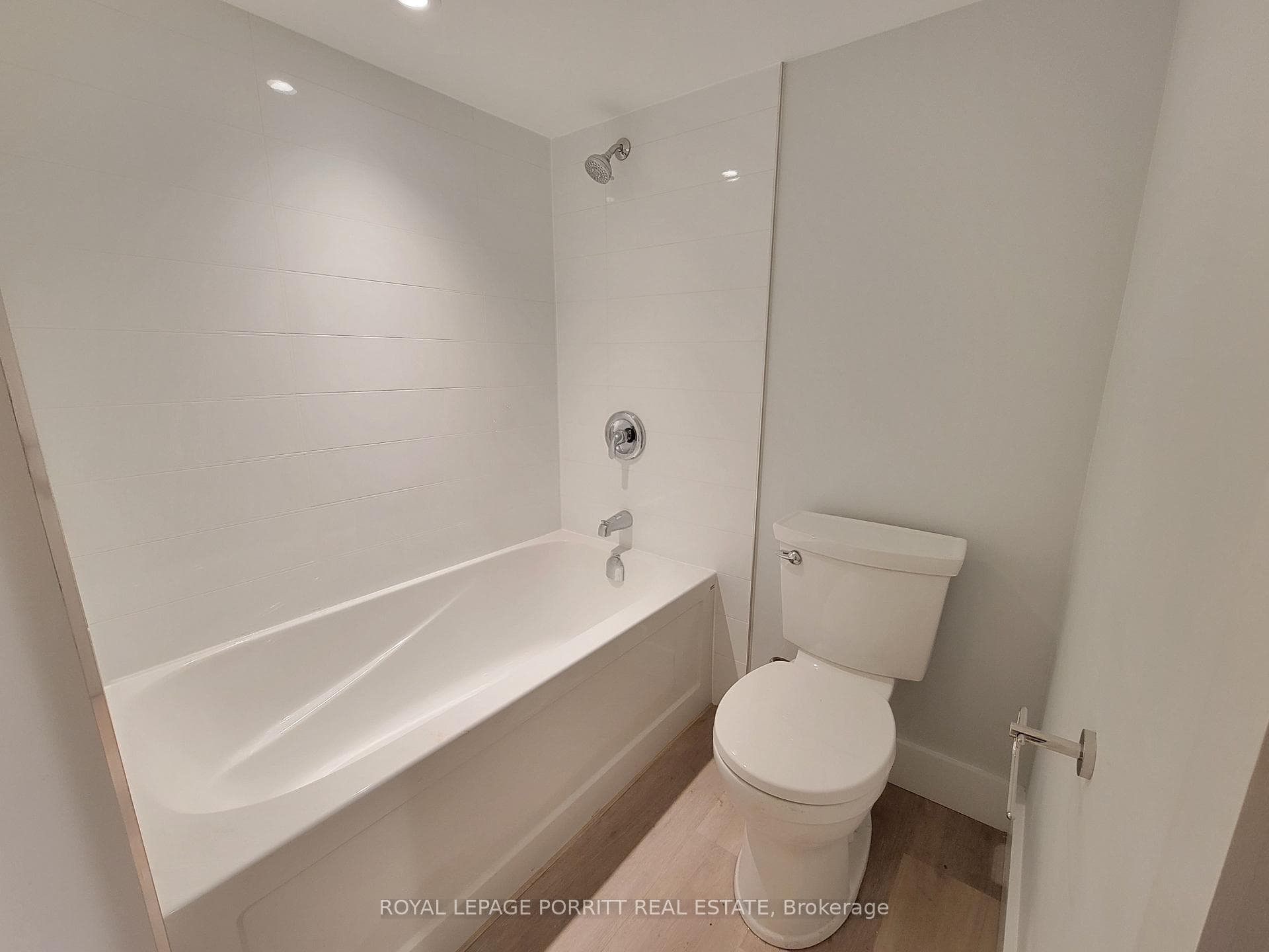 333 Silverthorn Avenue Unit H photo 12