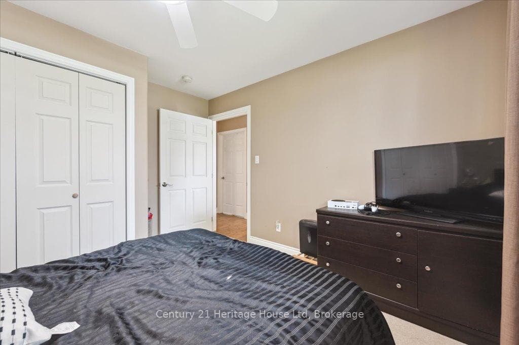 79 INGERSOLL Street photo 17