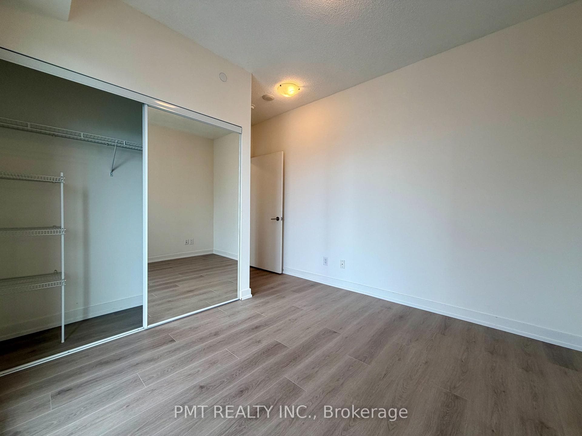 200 Sackville Street Unit 1009 photo 16