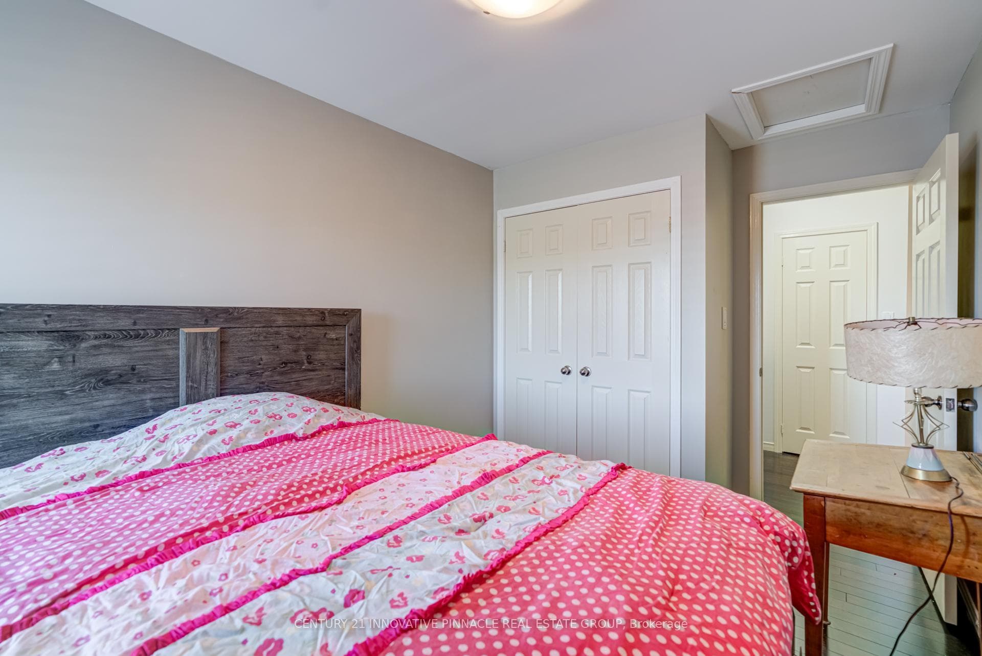 1701 Finch Avenue Unit 9 photo 32