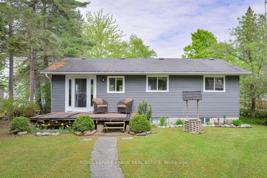 117 Campbell Beach Road photo 3