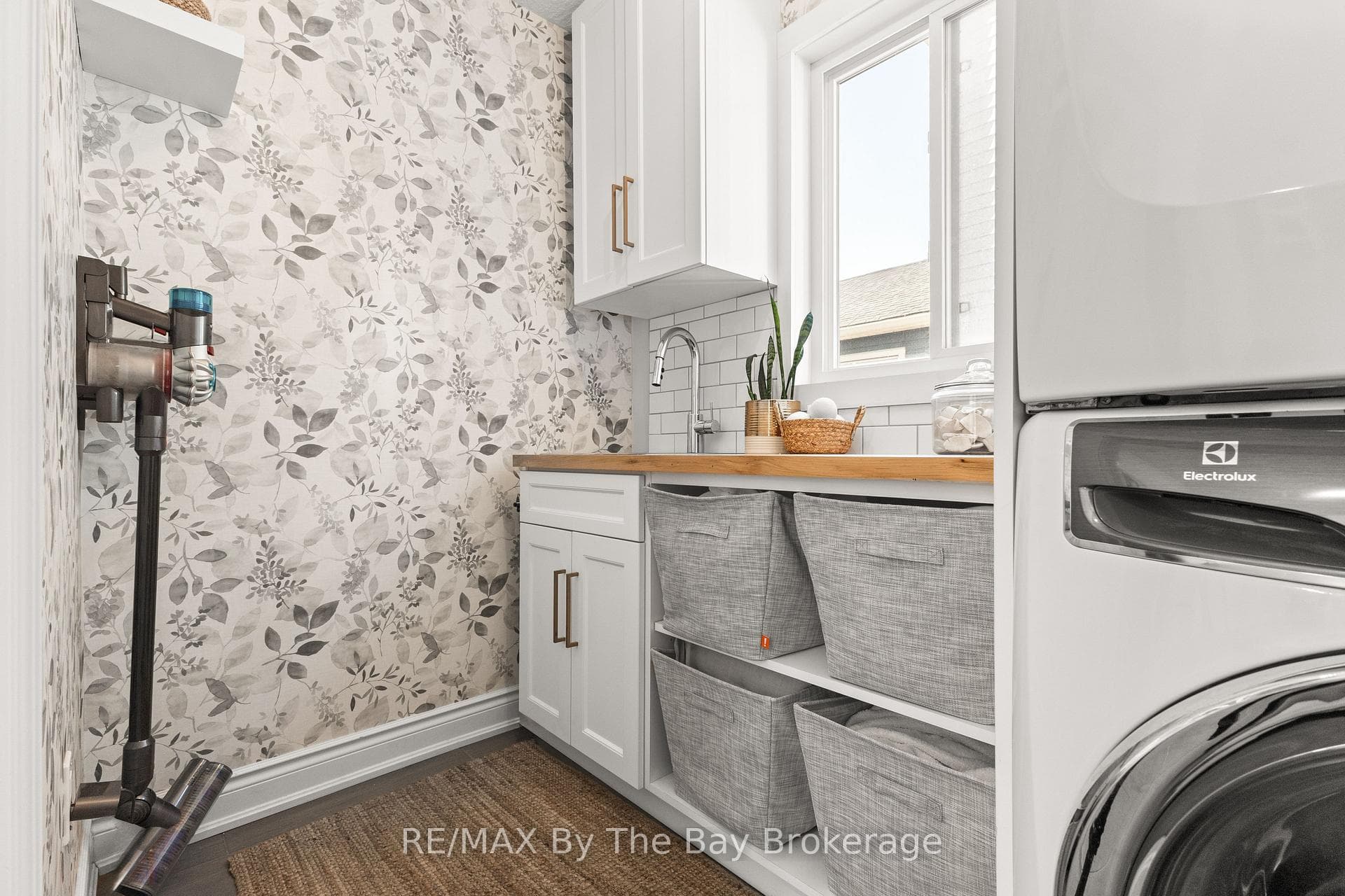 Upgraded Laundry room