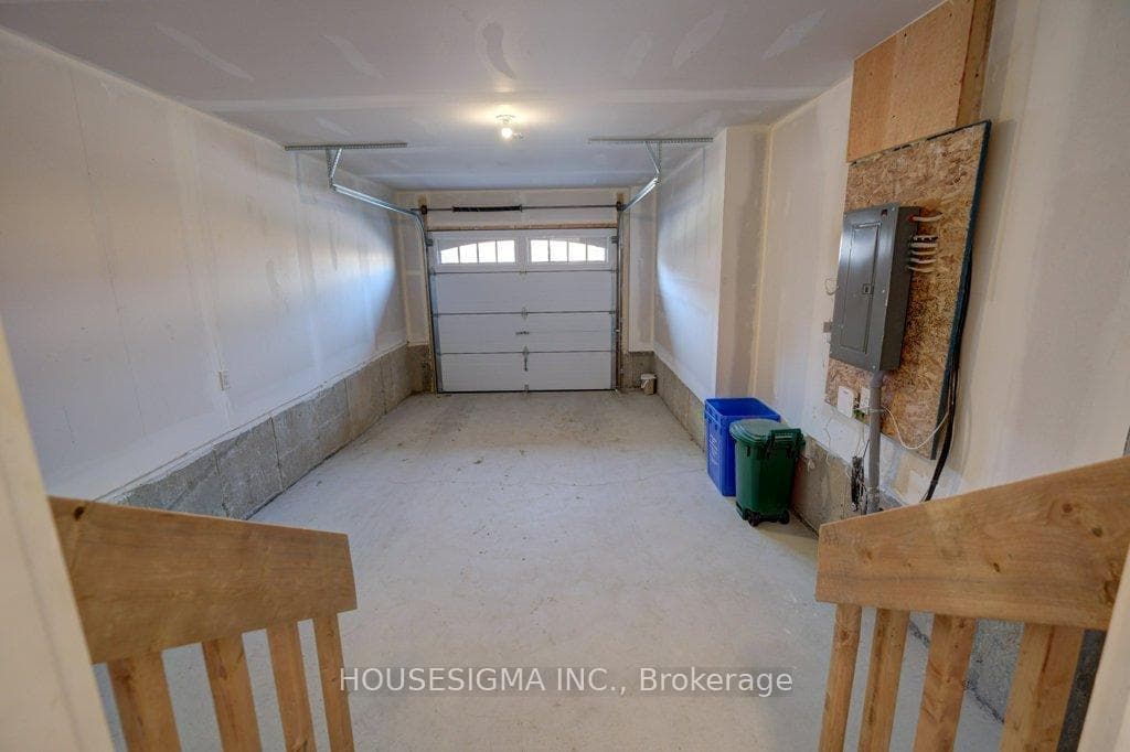 2621 Magdalen Path Unit 10 photo 30
