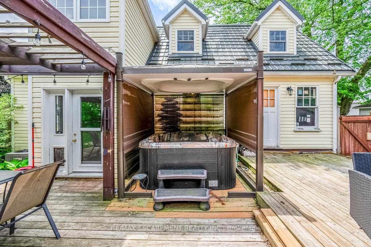 149 Poplar Avenue photo 31