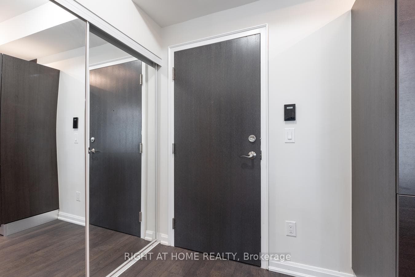 9 Bogert Avenue Unit 3001 photo 11