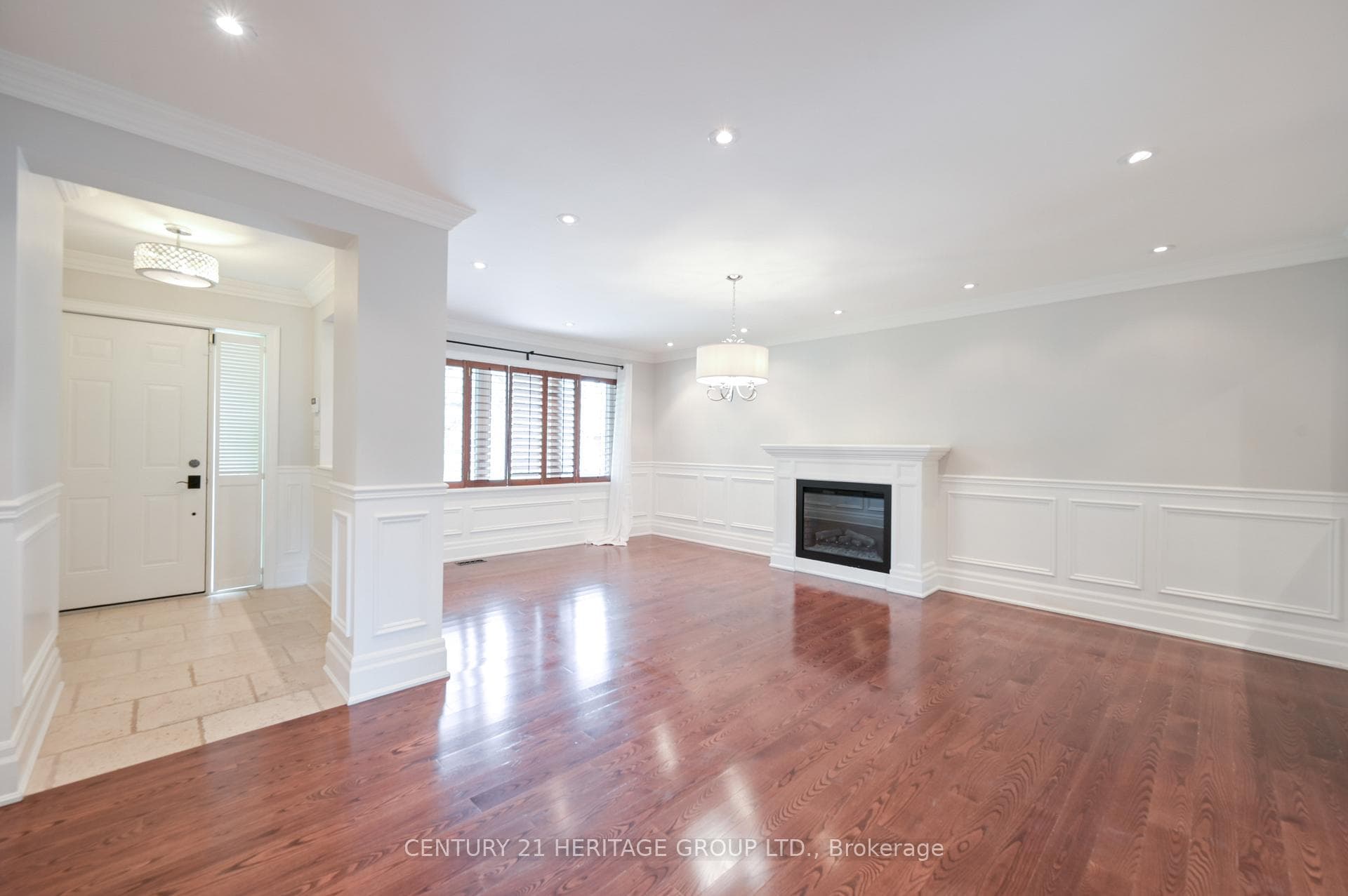 315 Bennet Drive photo 5