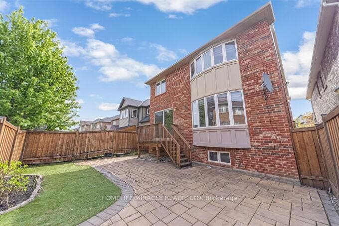 327 Pringle Avenue photo 49