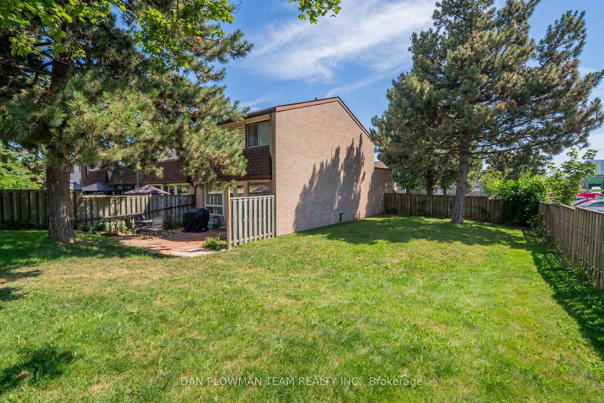 11 Livonia Place Unit 32 photo 27
