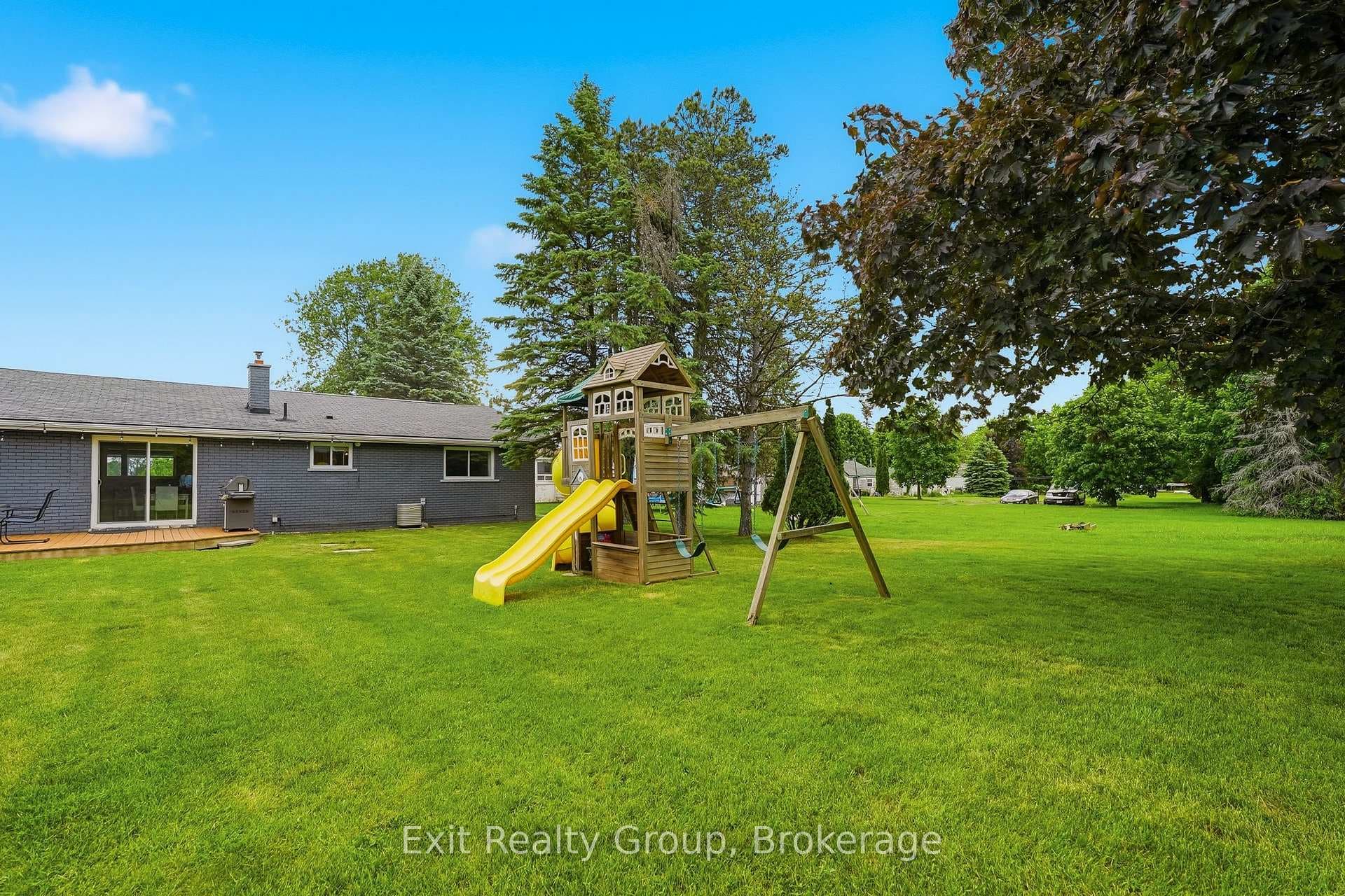 710 Harmony Road photo 37