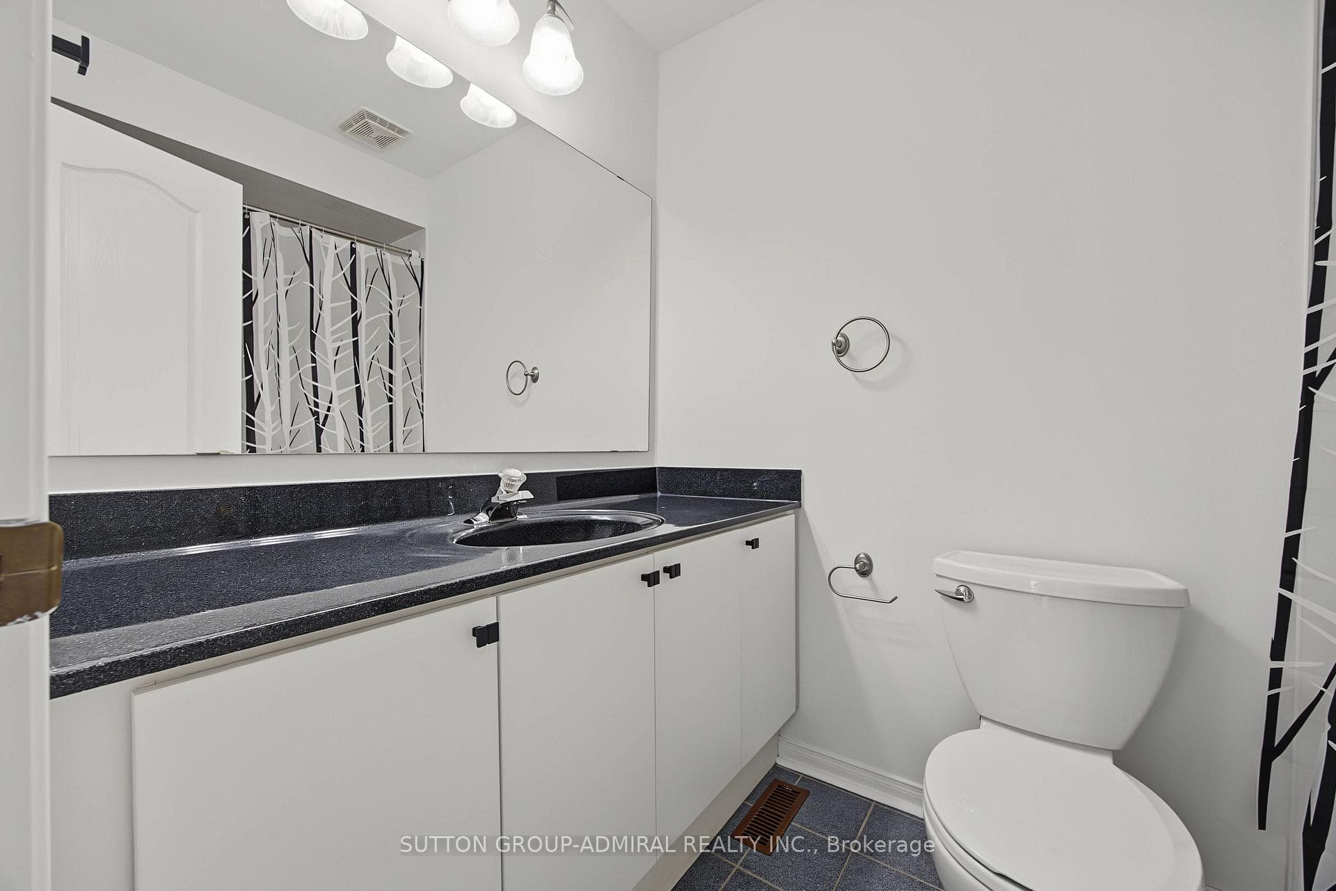 735 New Westminster Drive Unit 56 photo 7