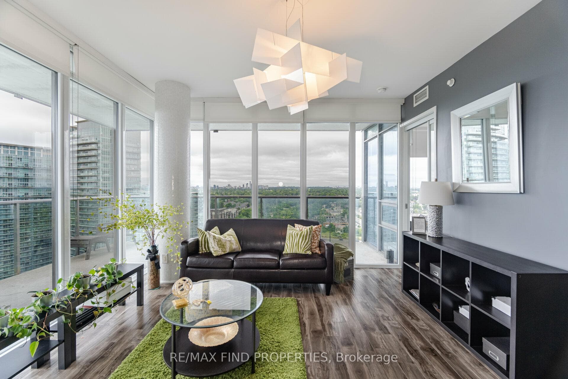88 Park Lawn Road Unit 2717 photo 13