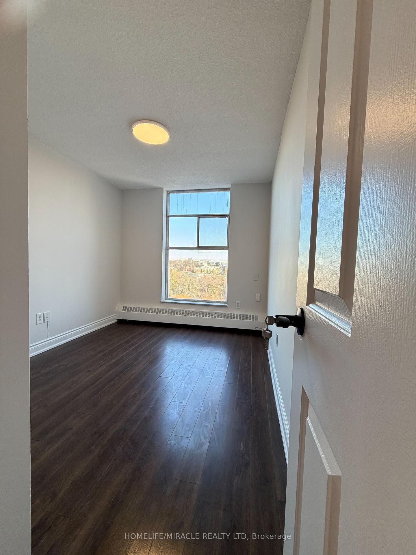 335 Driftwood Avenue Unit 909 photo 15