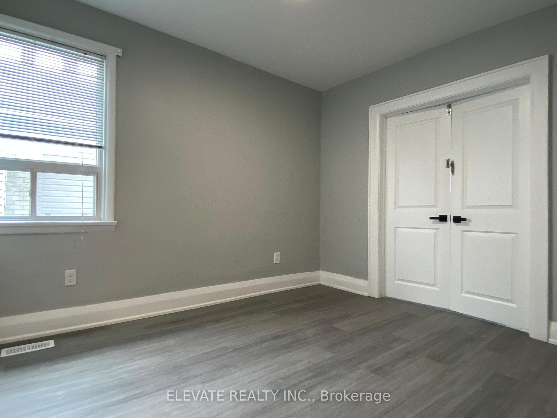 229 Rosethorn Avenue Unit Main photo 16