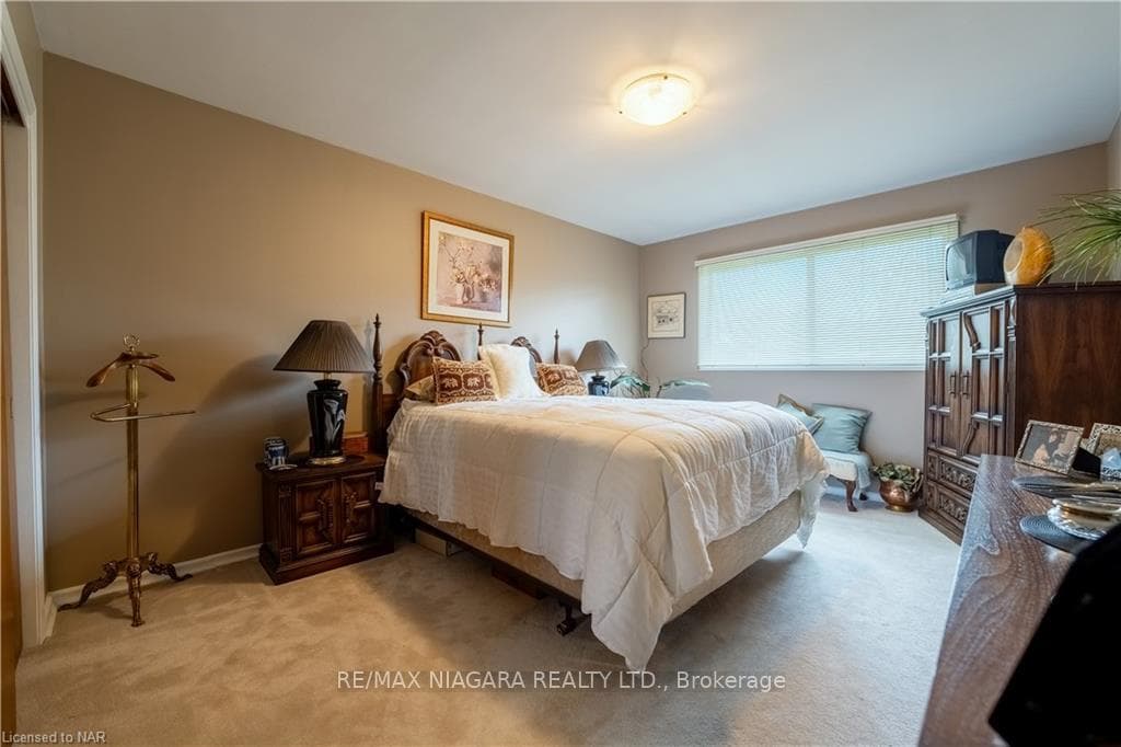 7195 Cambridge Street photo 15
