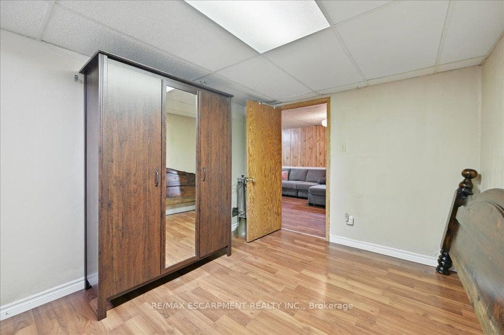503 Upper Gage Avenue photo 31