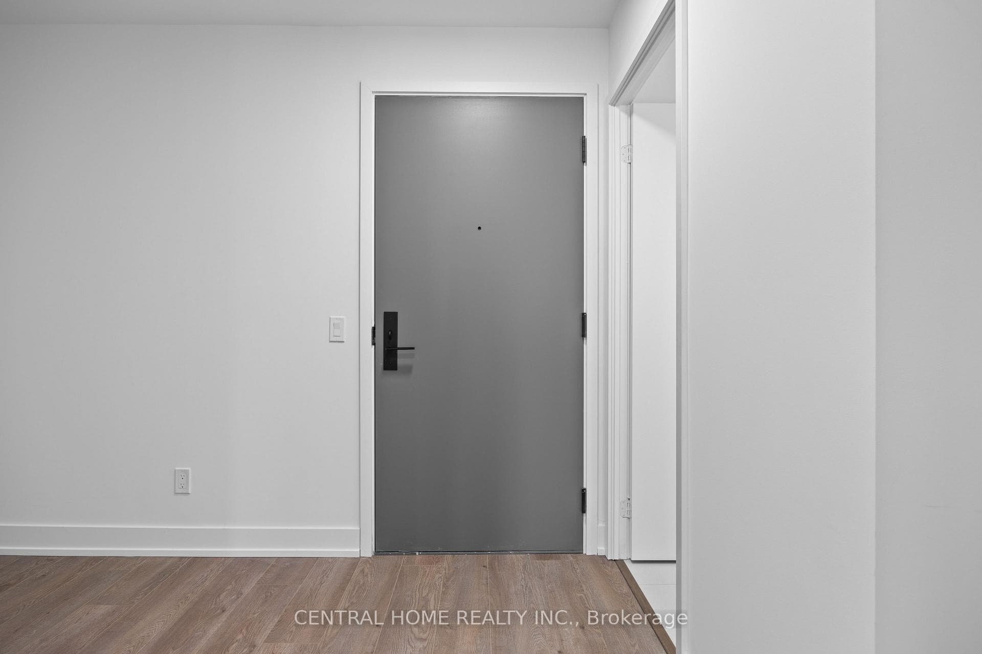 308 Jarvis Street Unit 1207 photo 5