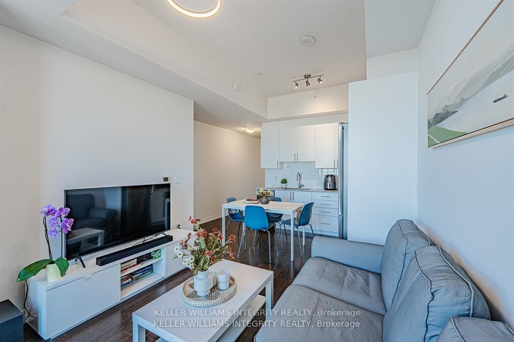 805 Carling Avenue Unit 1808 photo 15