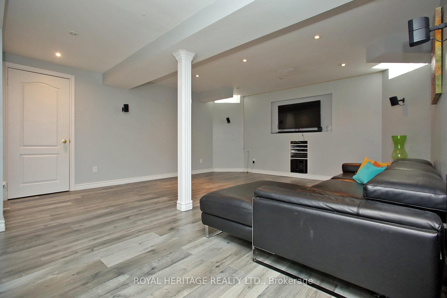 413 Foxwood Trail photo 18