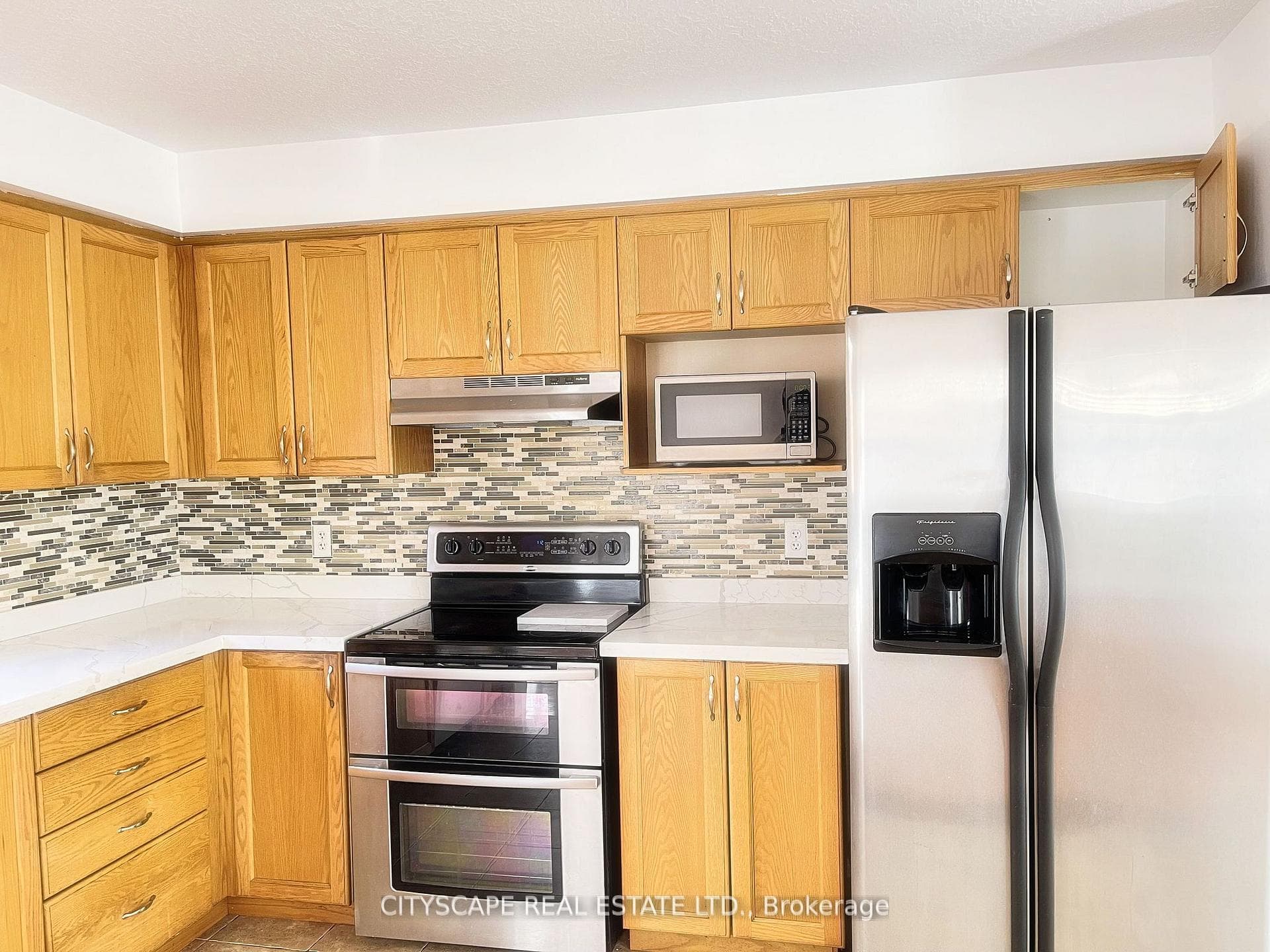 544 Robert Ferrie Drive photo 11