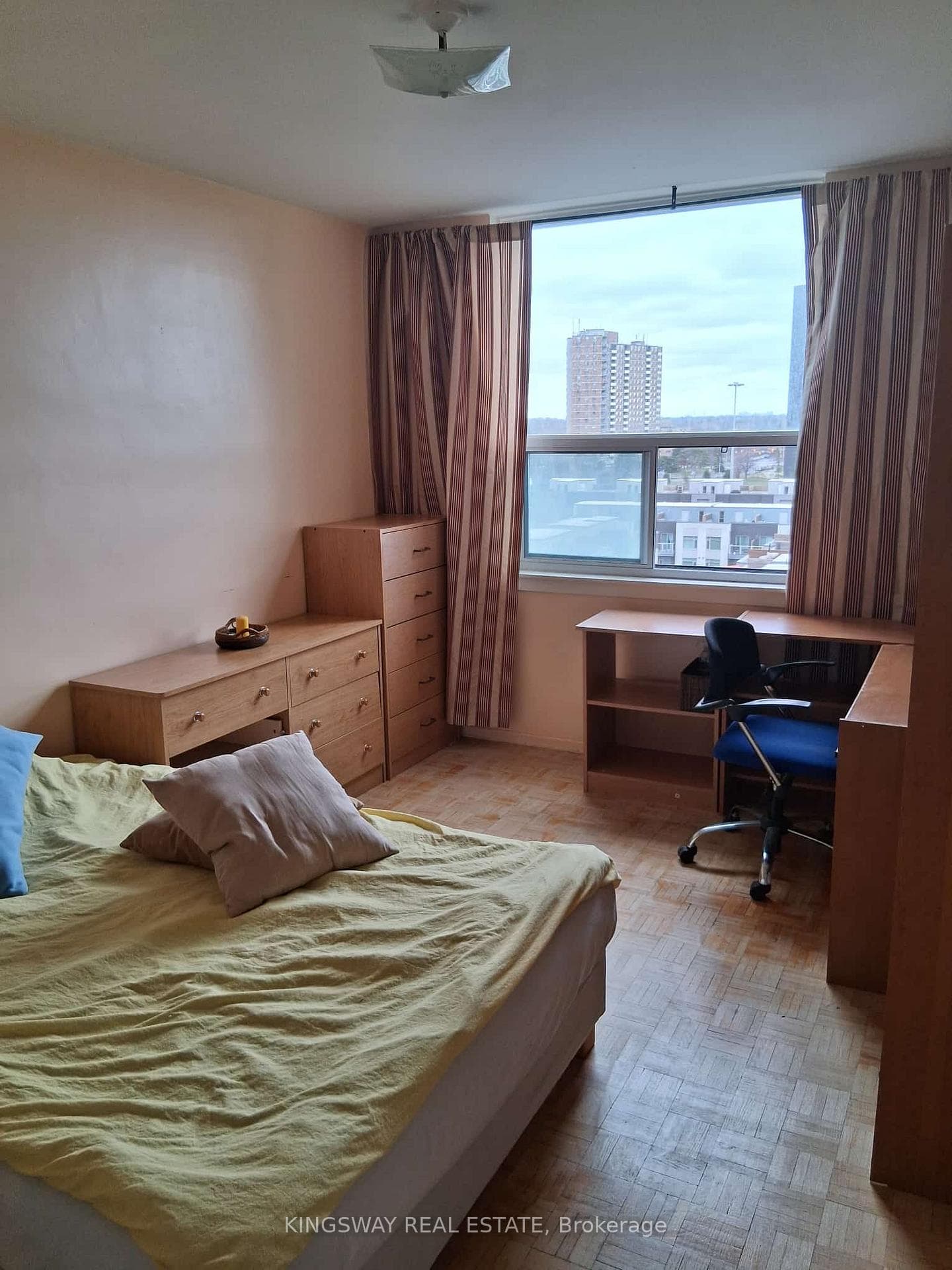 511 The West Mall N/A Unit 904 photo 17