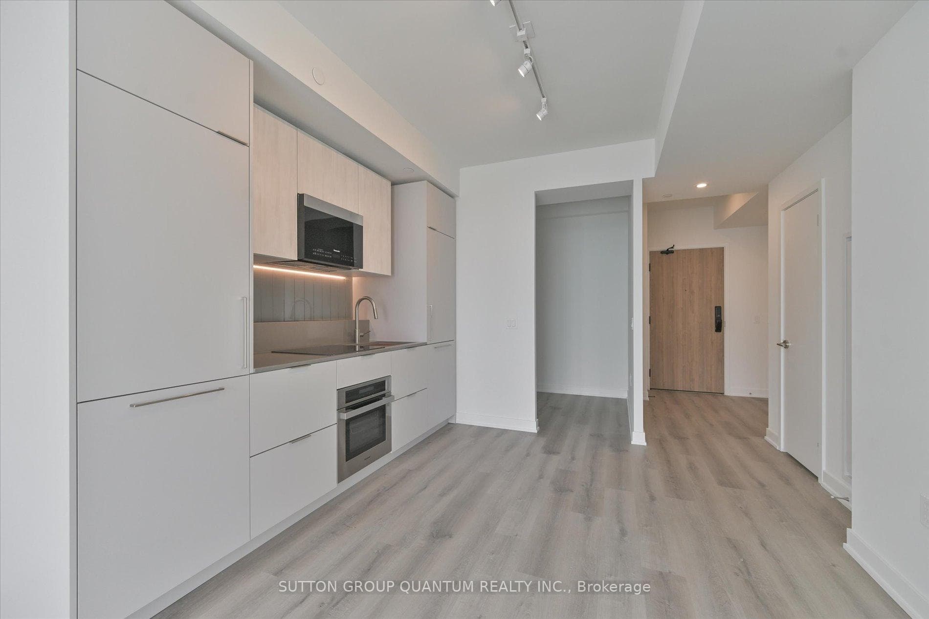 1 Fairview Road Unit 1701 photo 6