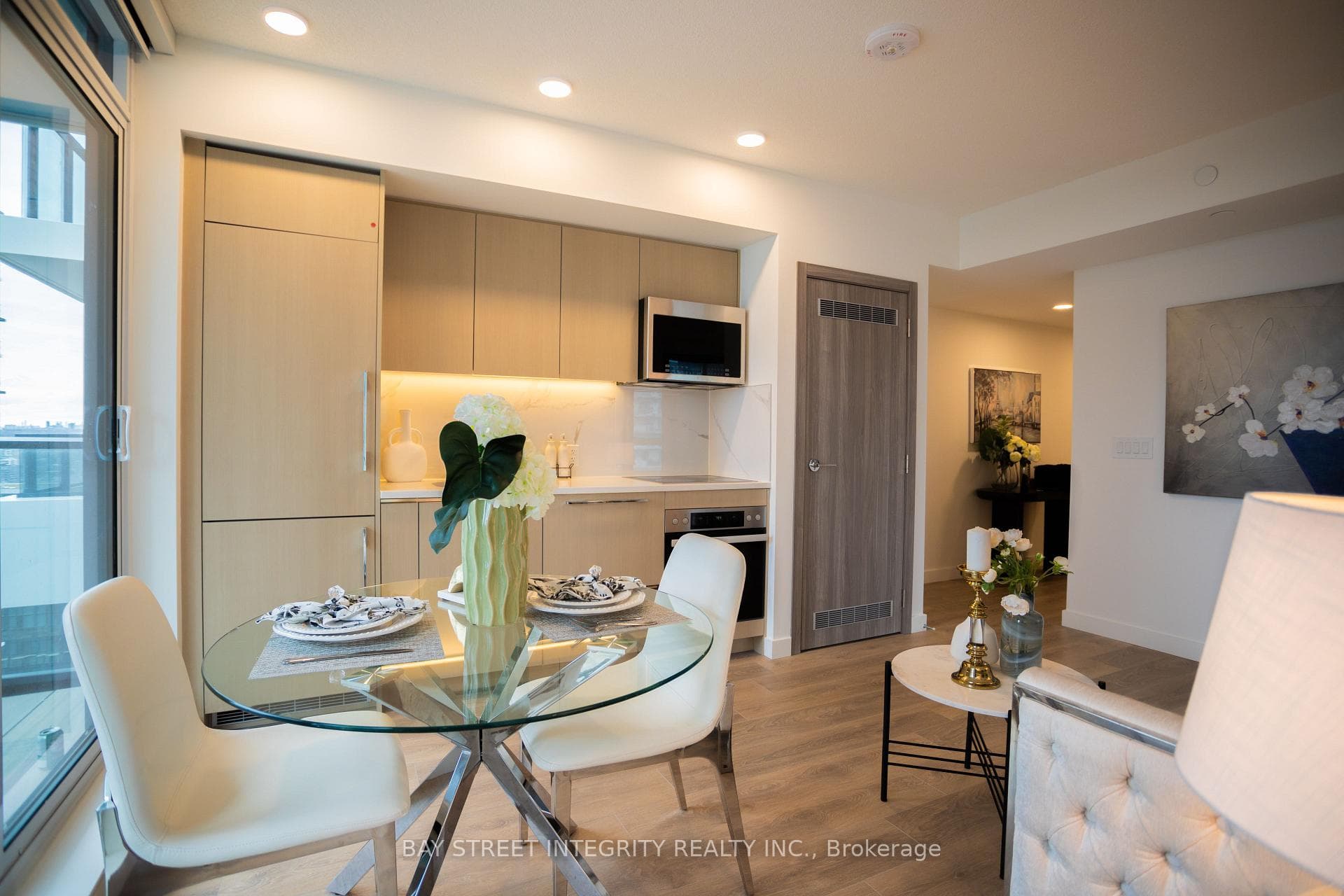 38 Widmer Street Unit 4007 photo 8