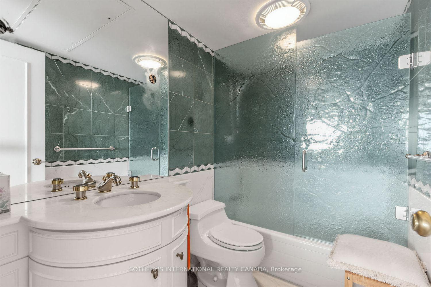 63 St Clair Avenue Unit 1801 photo 23